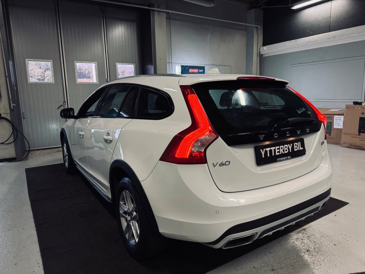 Volvo V60 Cross Country 2016, bild 5/10