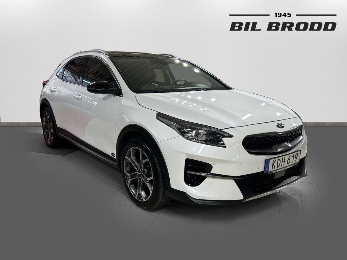 Kia XCeed Plug-in Hybrid Advance Plus II 2021, photo 3/14