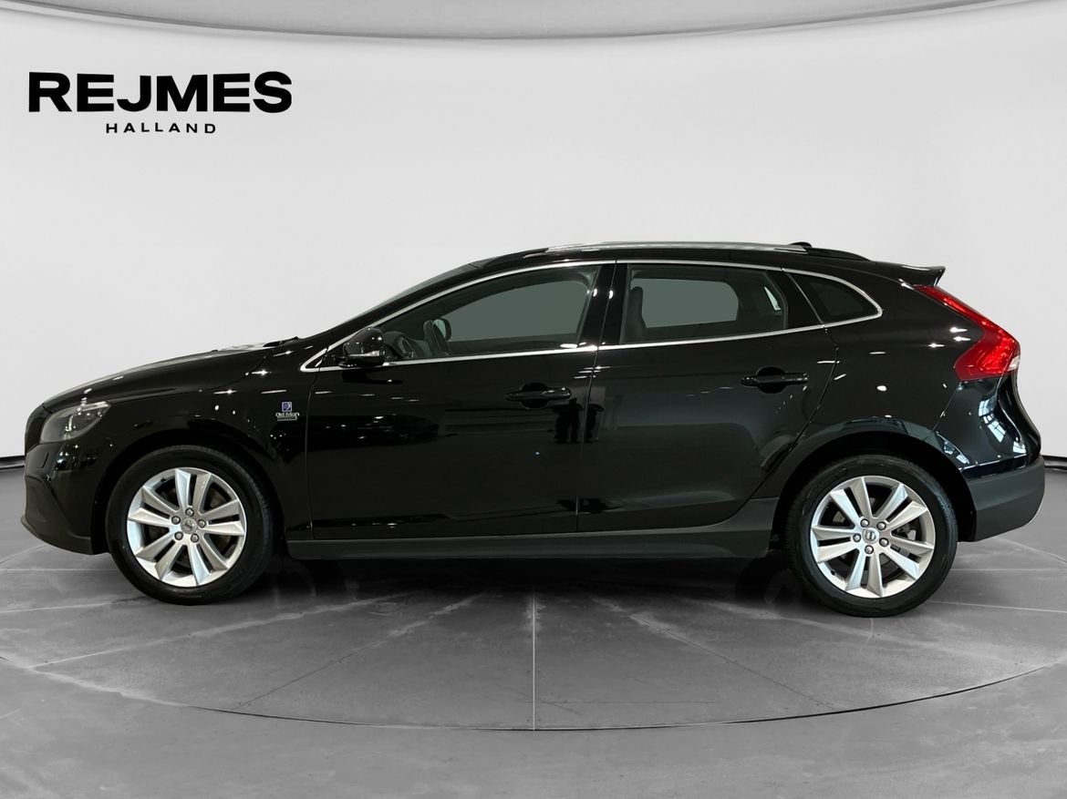 Volvo V40 Cross Country 2016, photo 3/14