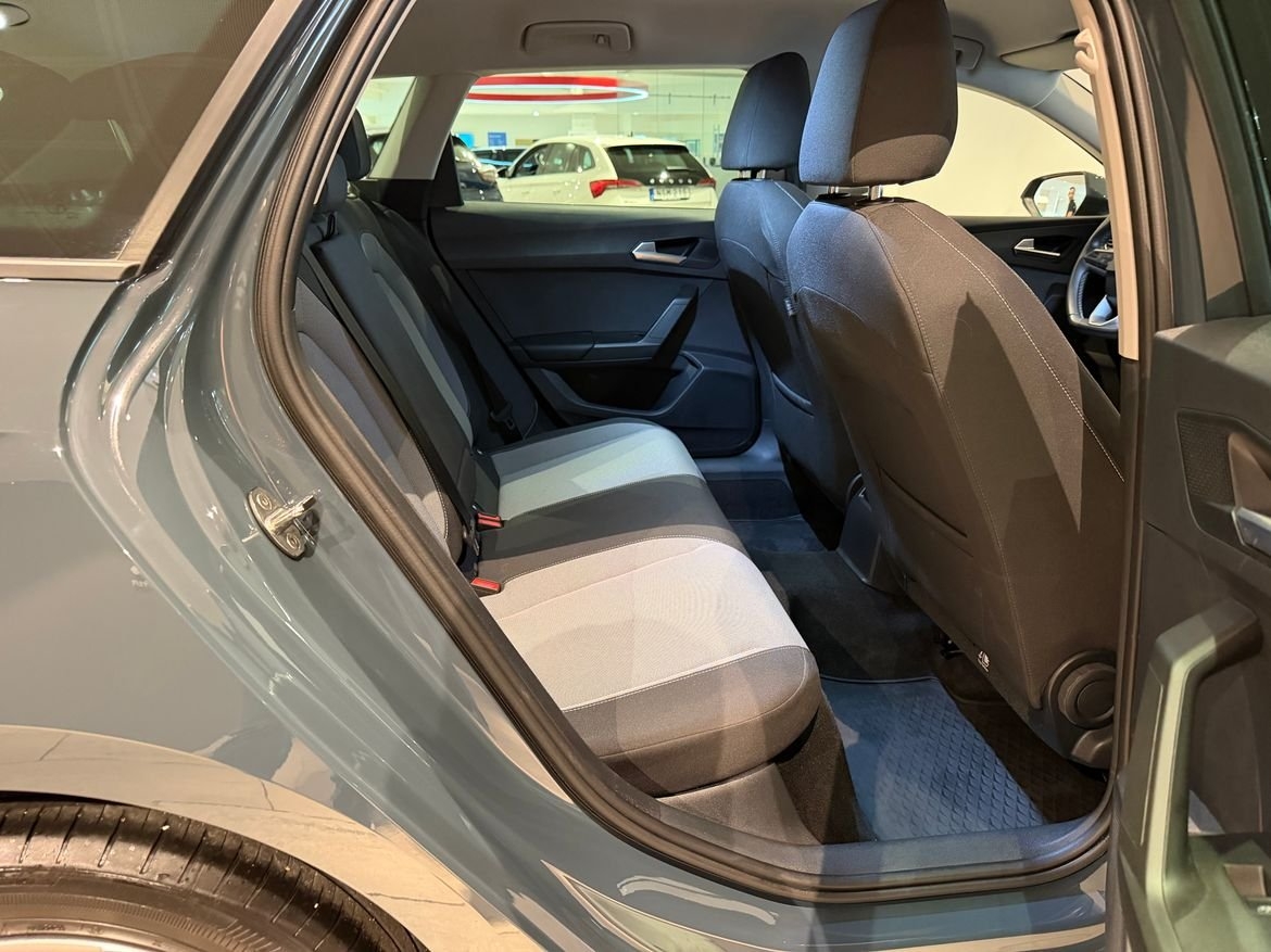 Seat Leon 150hk Automat 2025, bild 7/10
