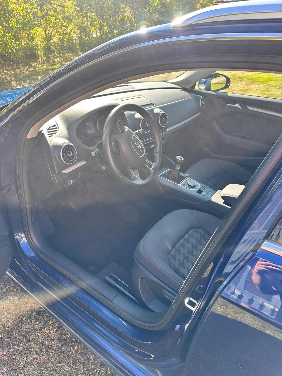 Audi A3 Sportback 1.6 TDI ultra Manuell 2015, kuva 6/9