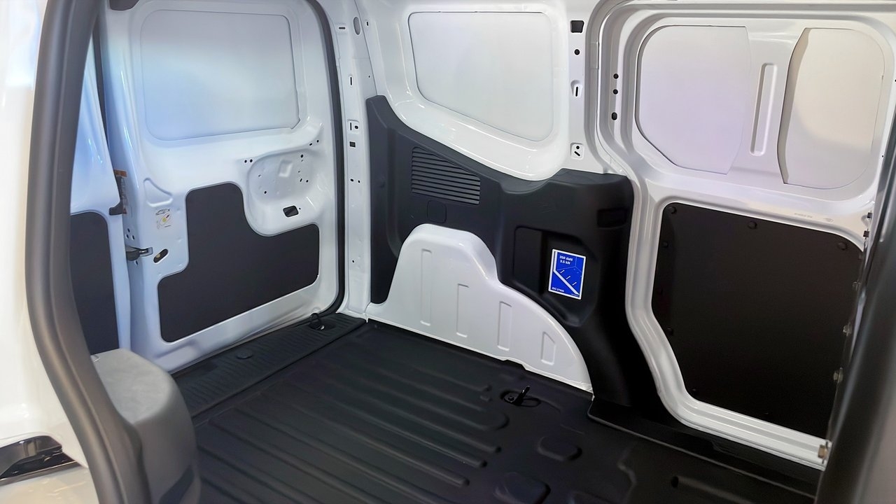 Ford Courier LIMITED SKÅP 1.0B 125 A FWD 2027, bild 5/10