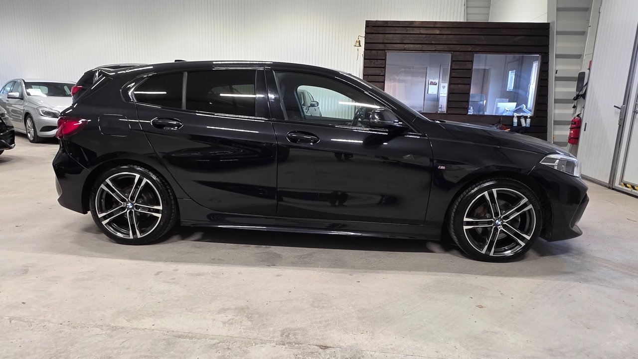 BMW 118 i M-Sport 2021, bild 5/10