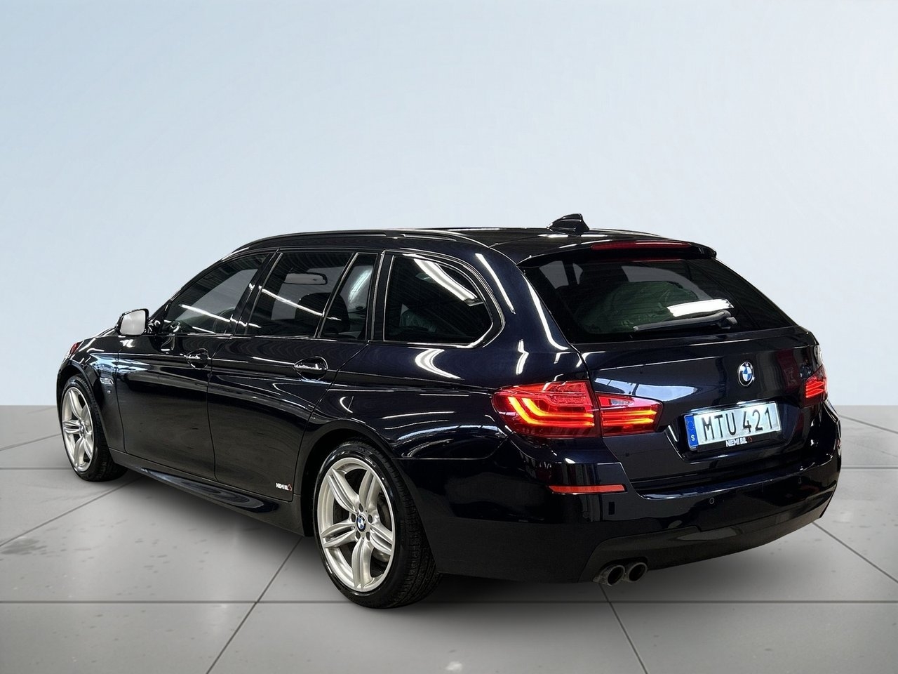 BMW 520 2016, photo 5/21