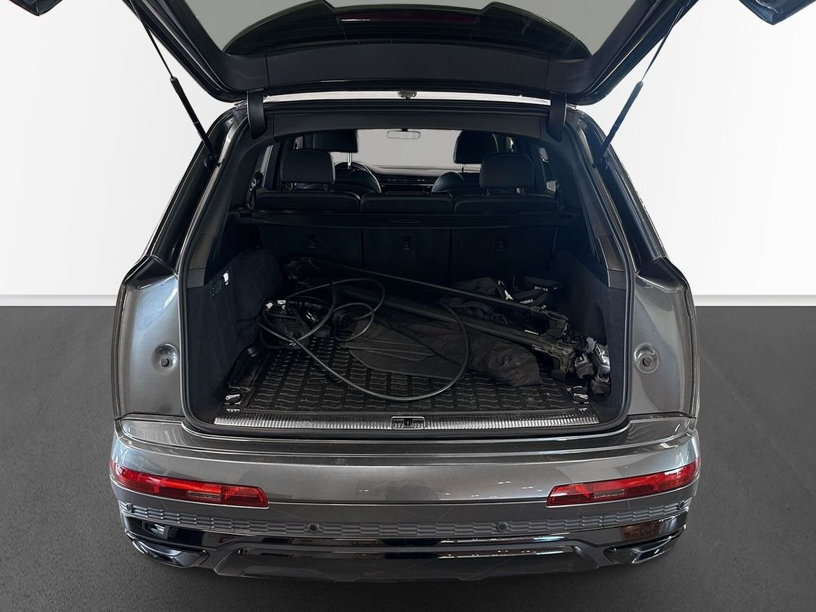 Audi Q7 60 TFSI e quattro 462hk 2023, bild 6/12