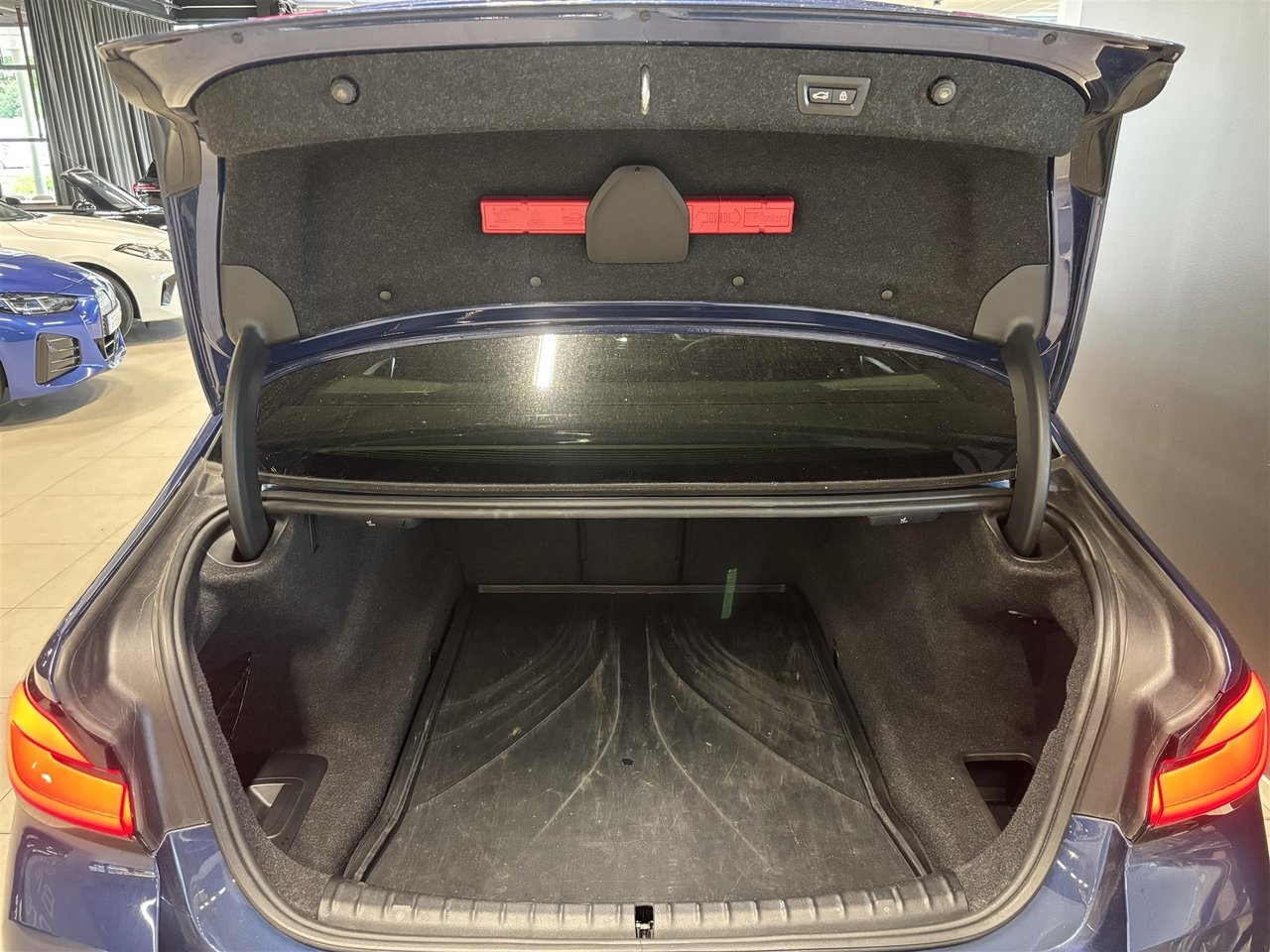 BMW M550i 2022, kuva 5/10
