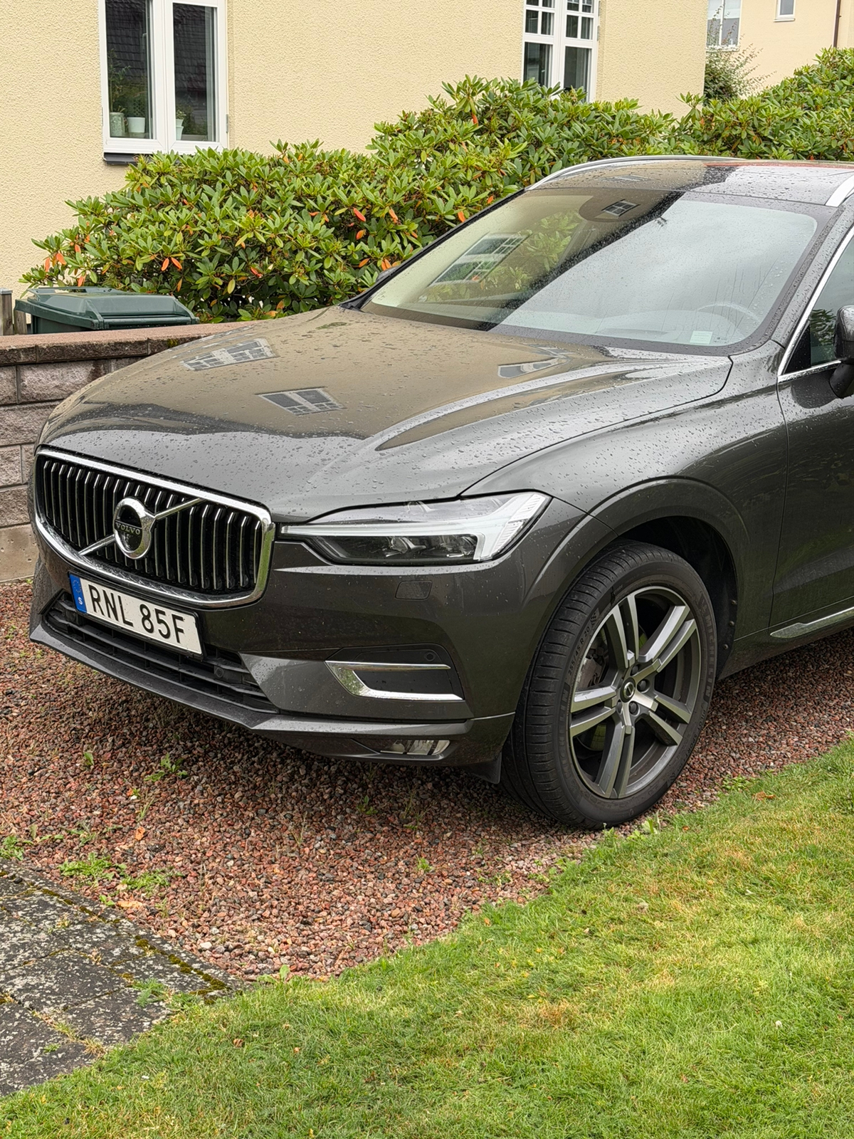 Volvo XC60 B5 AWD Geartronic 2021, bild 2/3