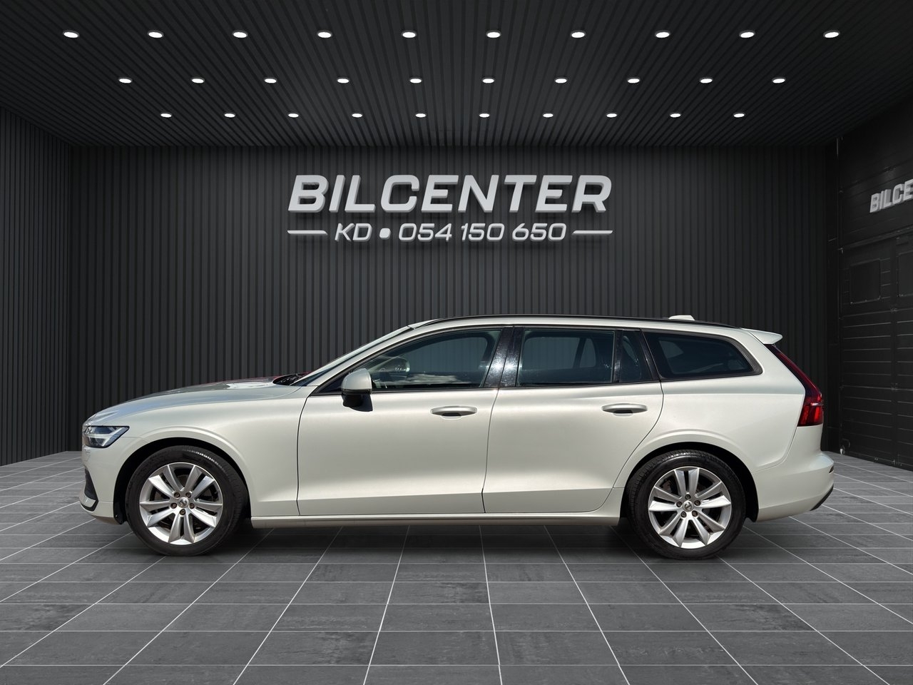 Volvo V60 D3 Geartronic Momentum Euro 6 2019, bild 4/10