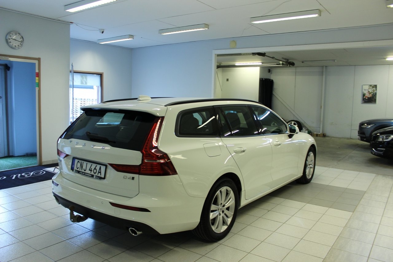 Volvo V60 D4 AWD Momentum 2020, bild 5/9