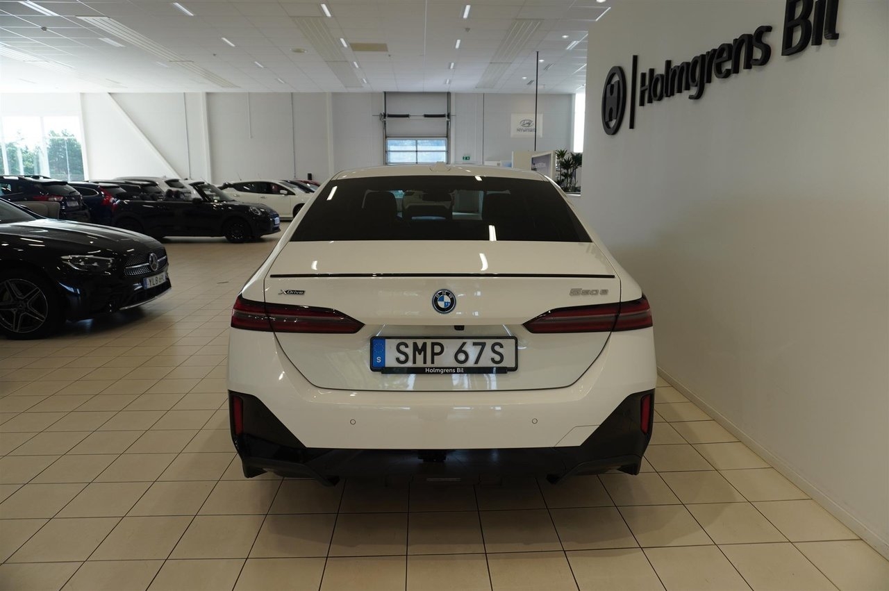 BMW 550 2025, kuva 5/10
