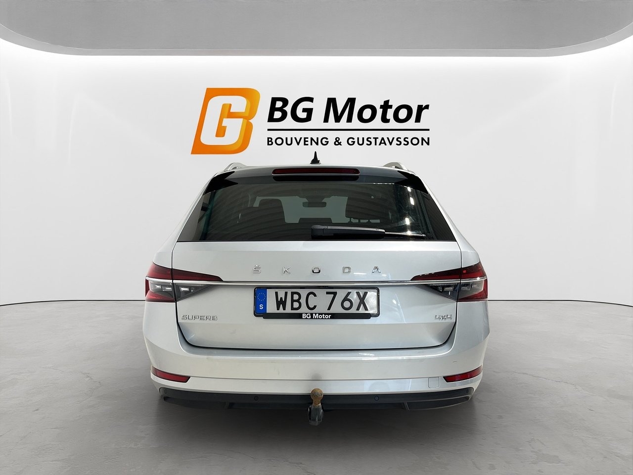 Skoda Superb 2024, photo 6/21