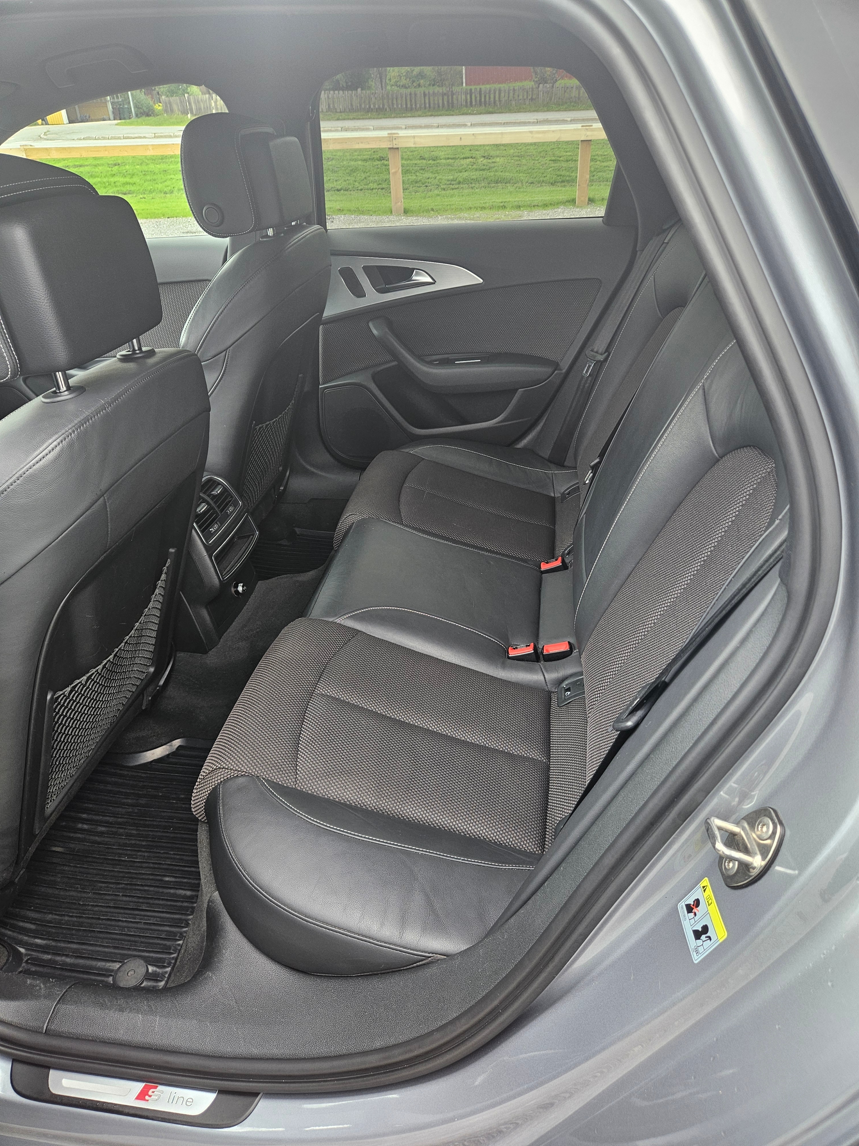 Audi A6 Avant 2.0 TDI quattro S-Line 2018, bild 6/6