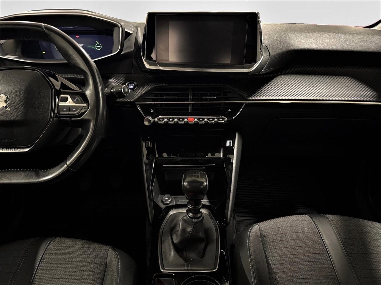 Peugeot 208 1.2 PureTech 100 Manuell 2020, bild 4/9