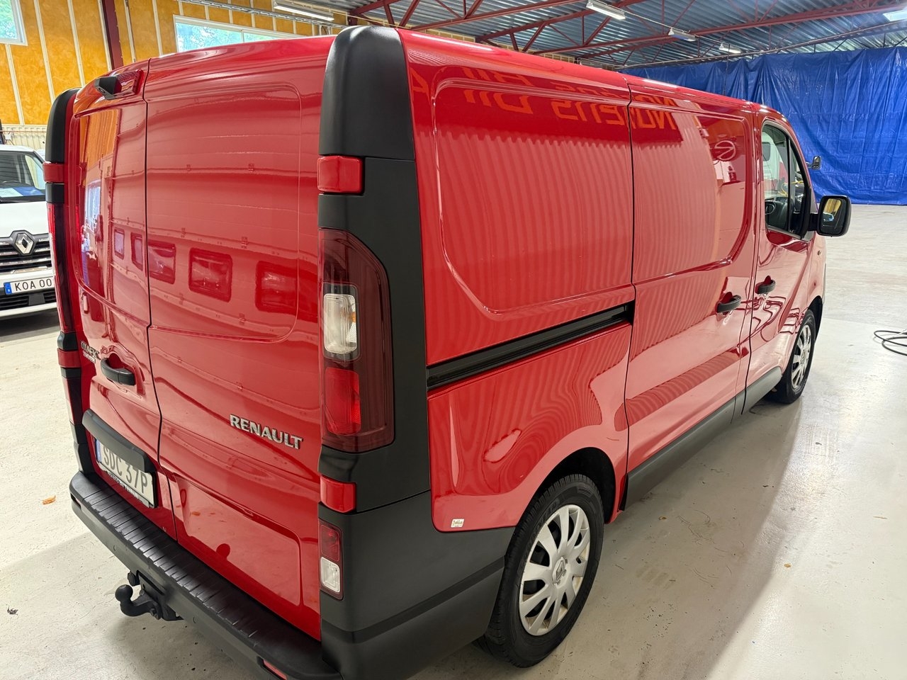 Renault Trafic 2021, photo 4/10