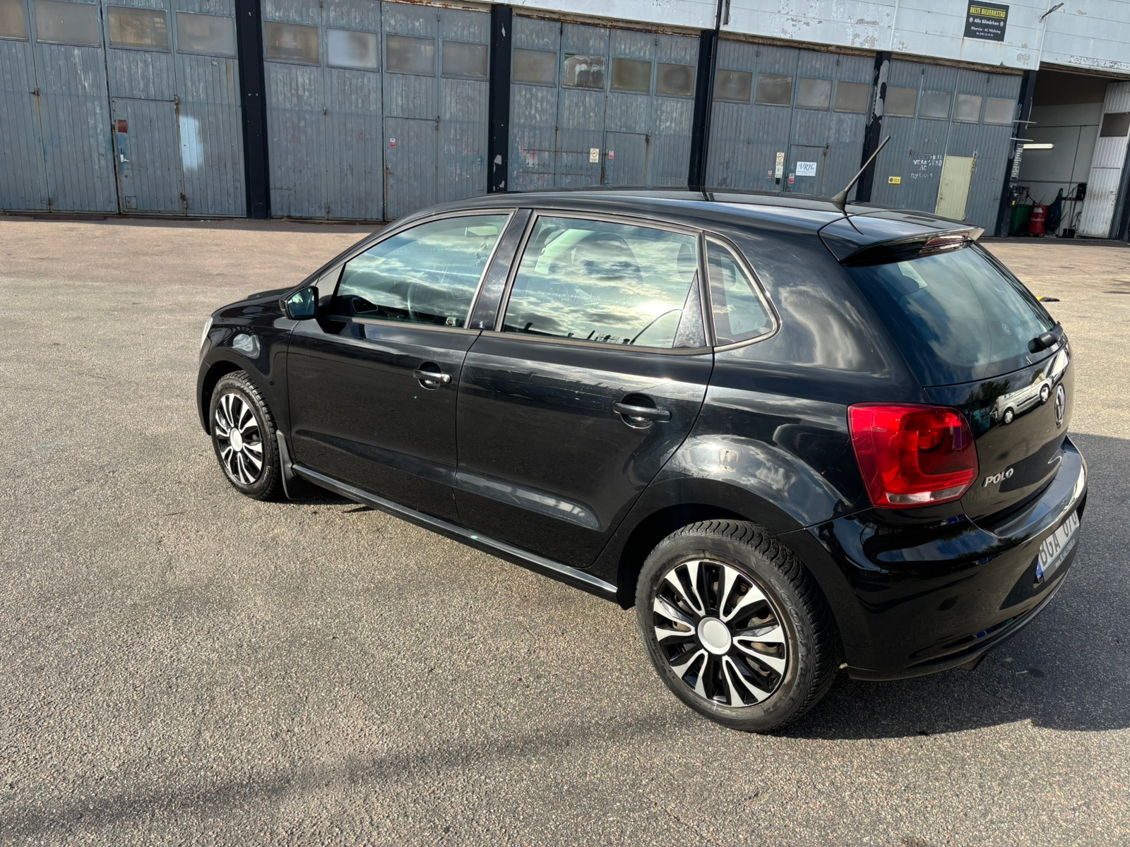 Volkswagen Polo 2012, bild 4/8