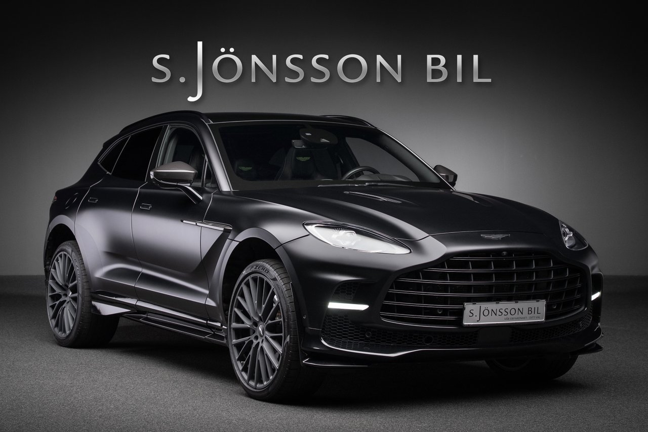 Aston Martin DBX707