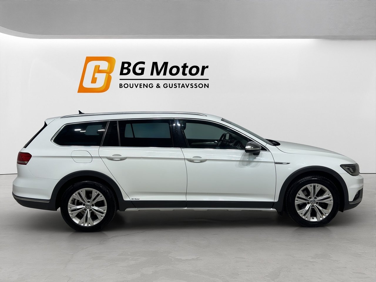Volkswagen Passat 2017, bild 4/20