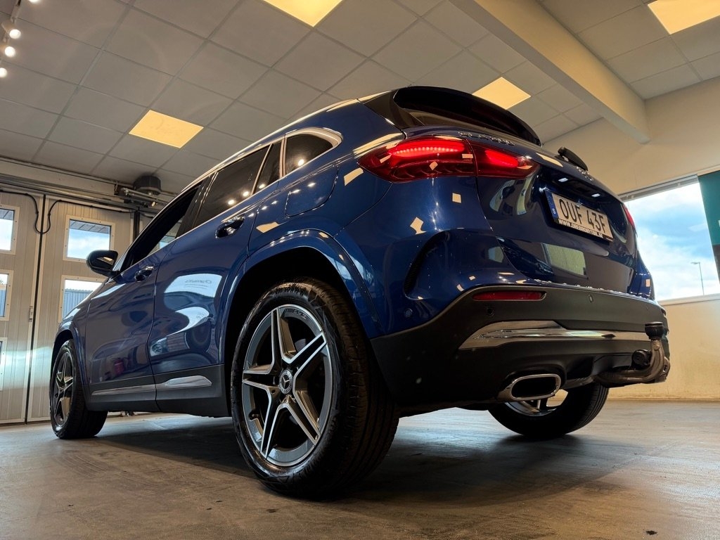 Mercedes-Benz GLA 2024, photo 3/10
