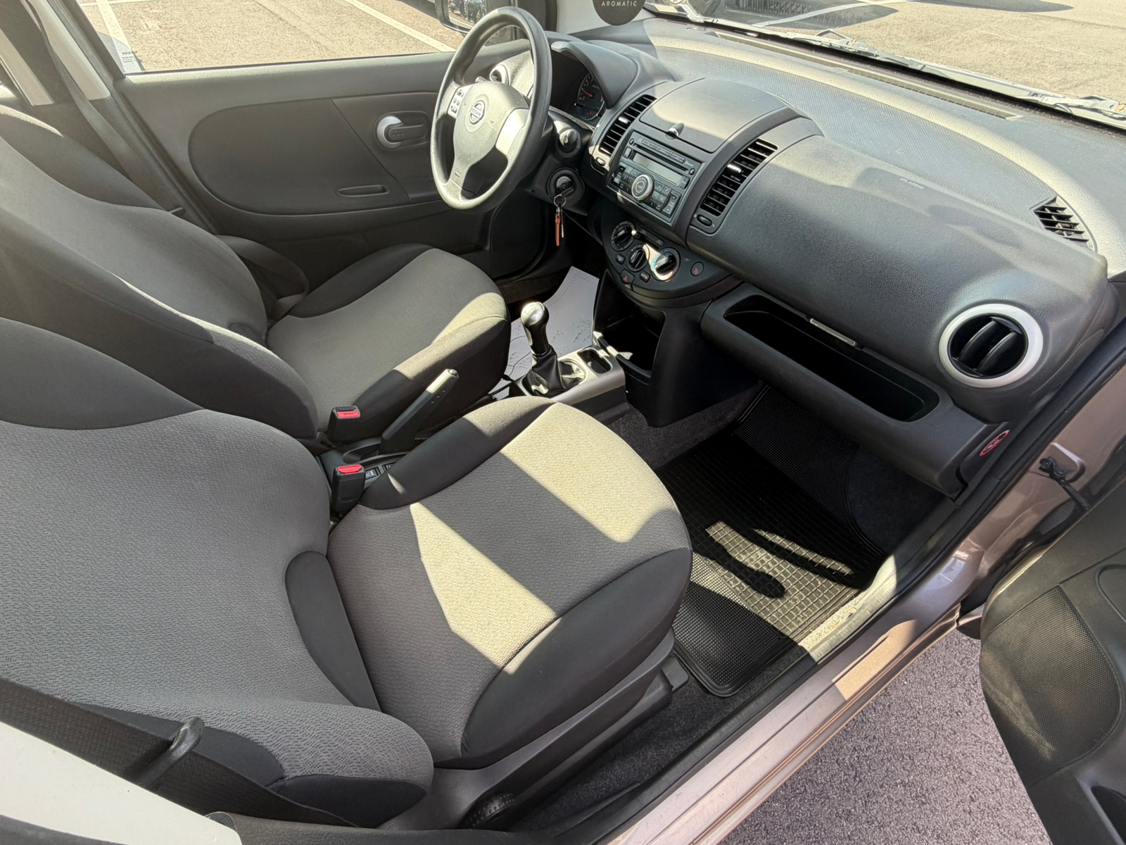 Nissan Note 1.4 Manuell 2012, kuva 6/9