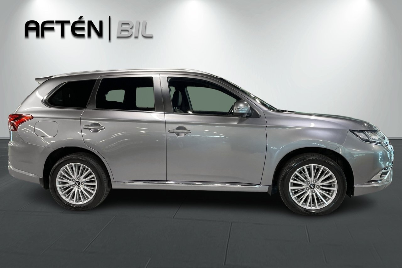 Mitsubishi Outlander 2019, bild 7/10
