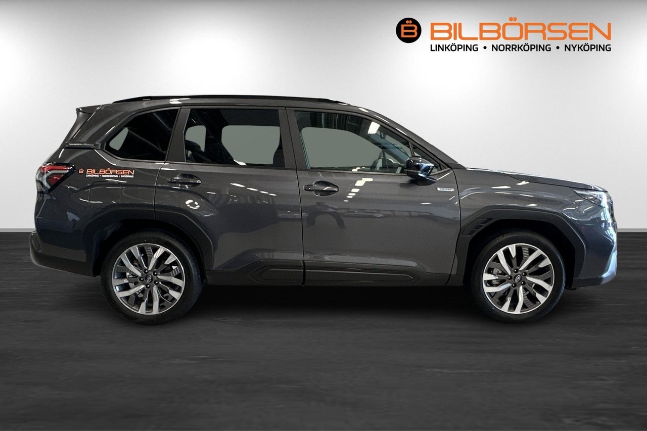 Subaru Forester e-Boxer Touring DEMO 2026, kuva 4/20
