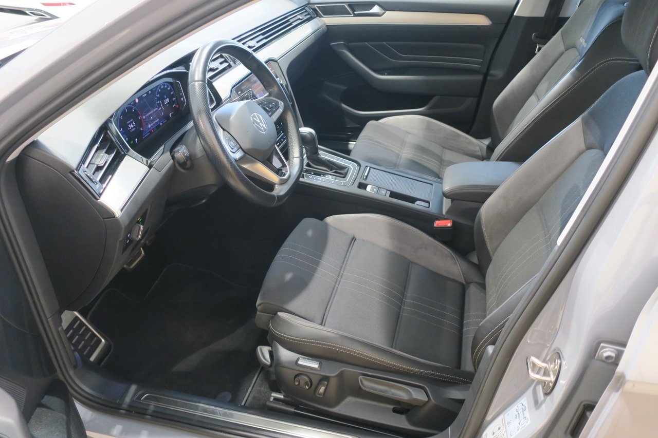 Volkswagen Passat 2023, bild 5/10