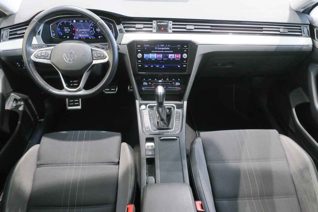 Volkswagen Passat 2023, bild 6/10