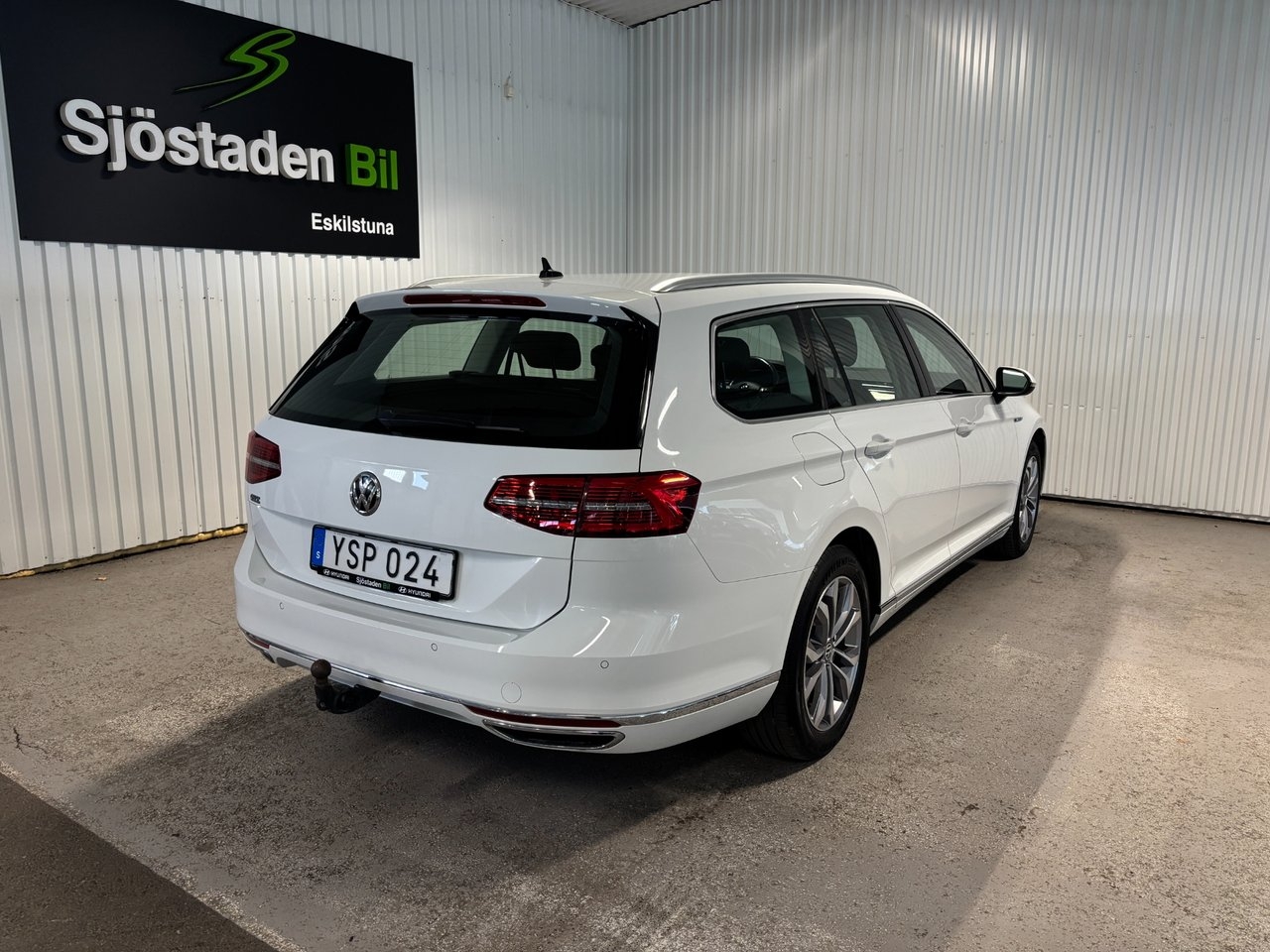 Volkswagen Passat 2019, bild 4/10