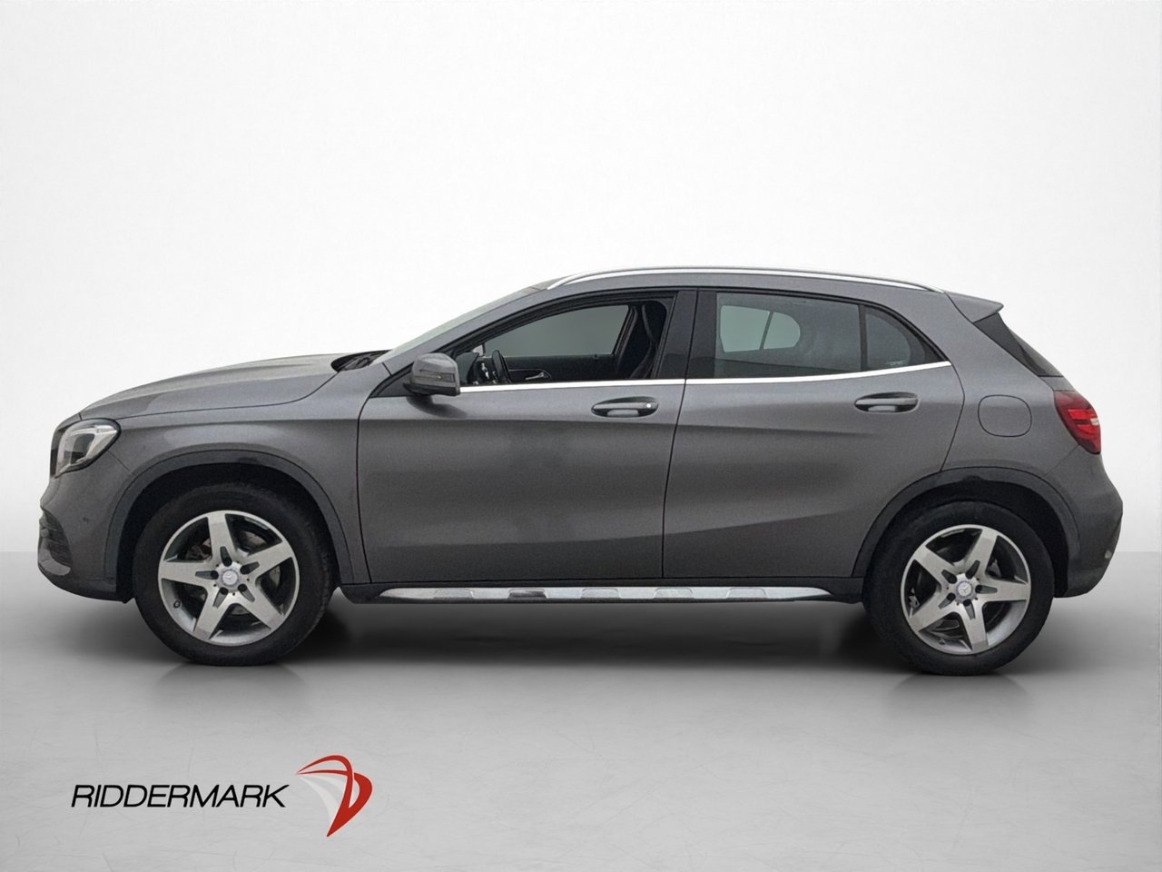 Mercedes-Benz GLA 220 d 4M AMG 2018, bild 5/35