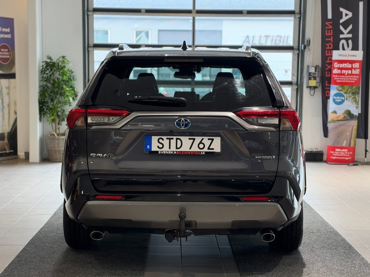 Toyota RAV4 2019, bild 6/31