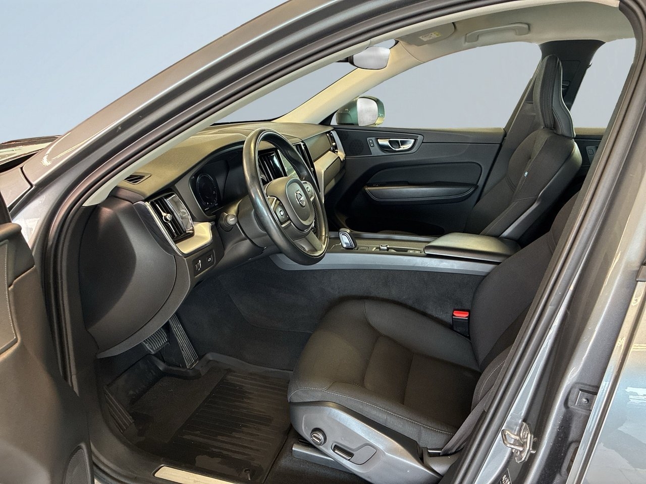 Volvo XC60 B4 AWD Pro Ed Dragkrok 2020, bild 7/18