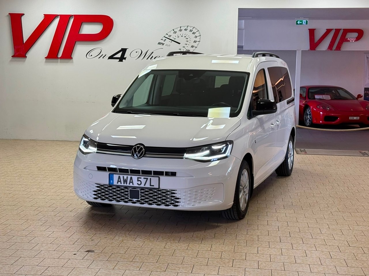 Volkswagen Caddy Maxi 2024, bild 3/10