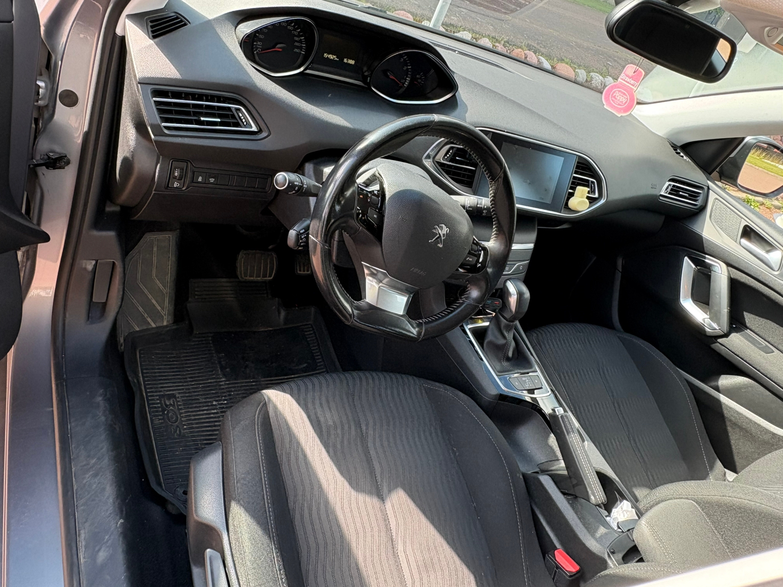 Peugeot 308 2015, bild 4/10
