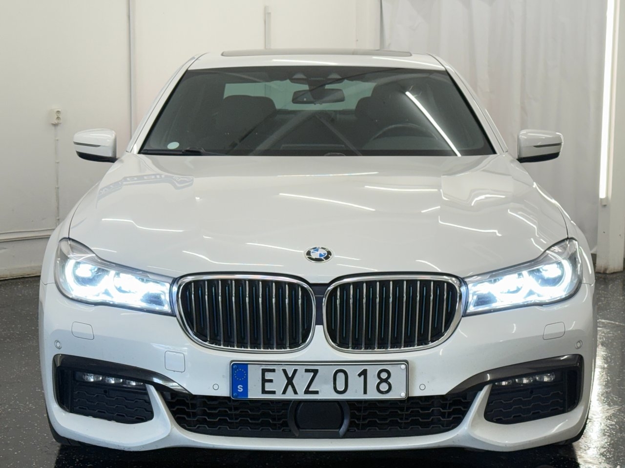BMW 740 2018, bild 2/10