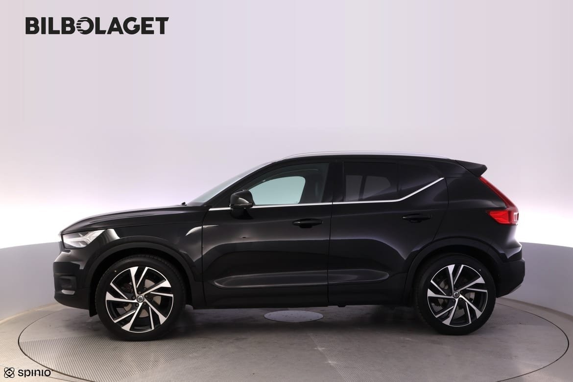 Volvo XC40 2021, photo 5/10