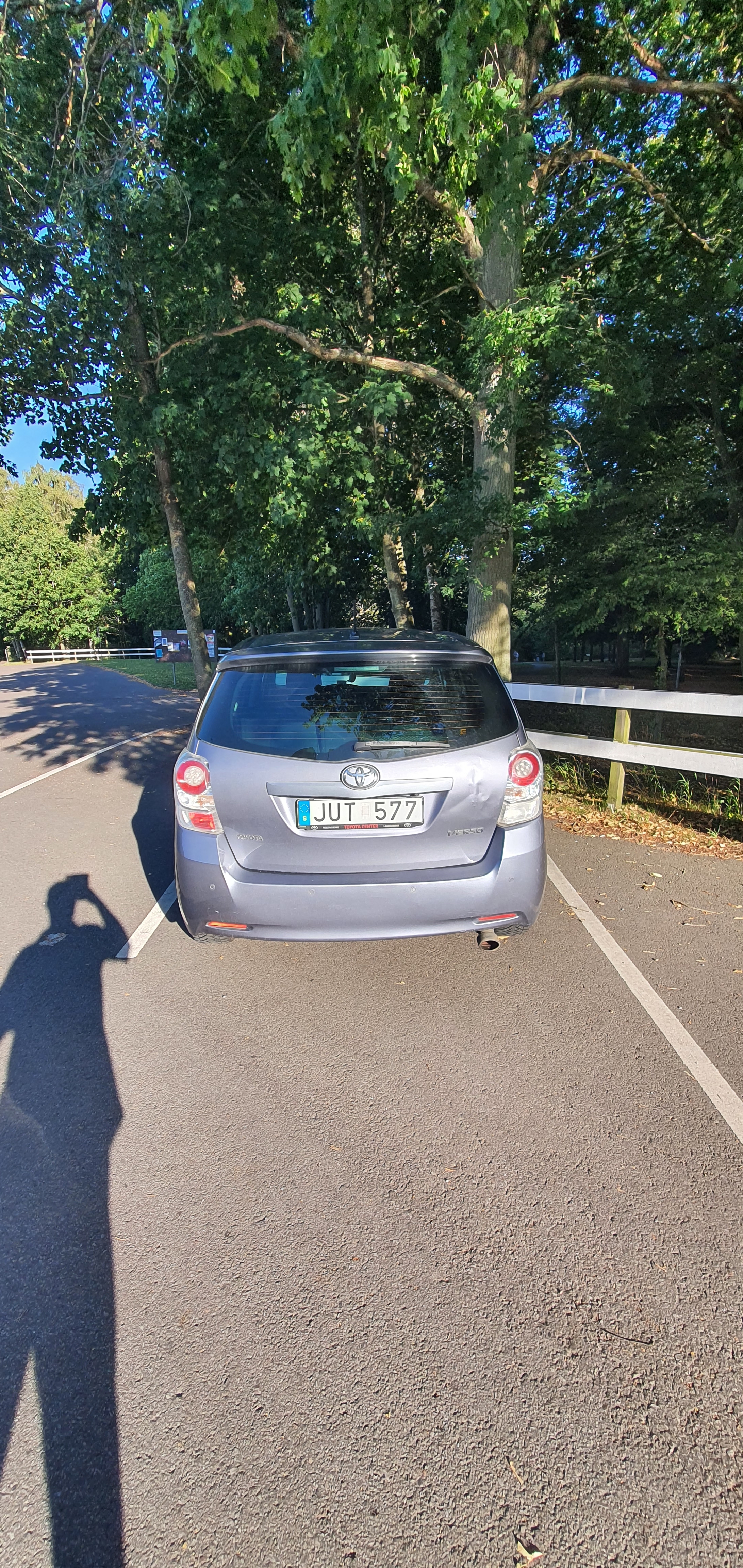 Toyota Verso 1.8 Valvematic Manuell 2009, bild 4/7