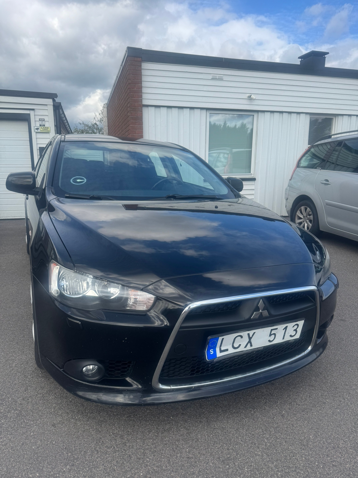 Mitsubishi Lancer