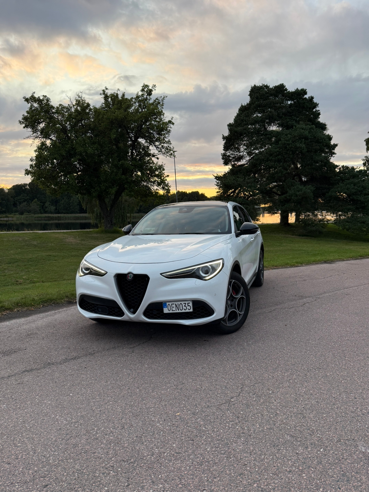 Alfa Romeo Stelvio 2018, bild 3/10