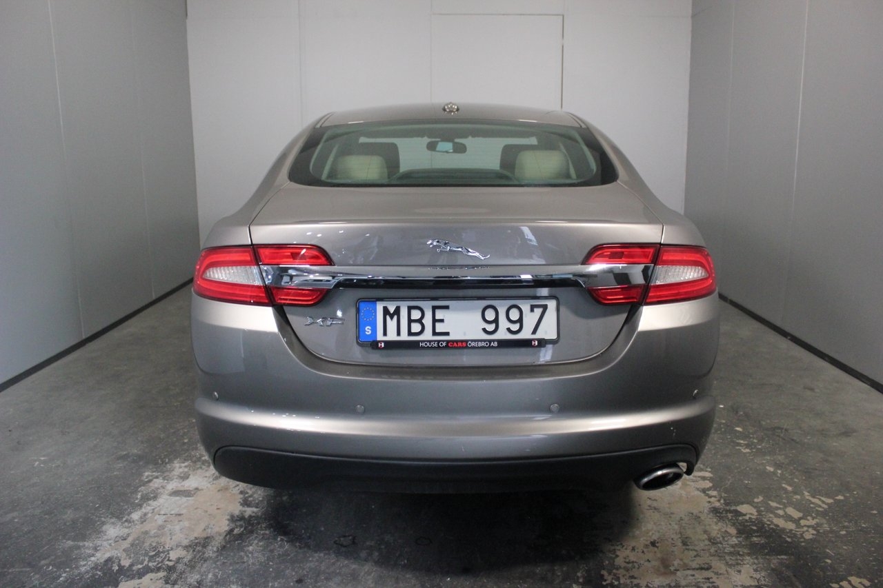 Jaguar XF 2012, bild 6/10