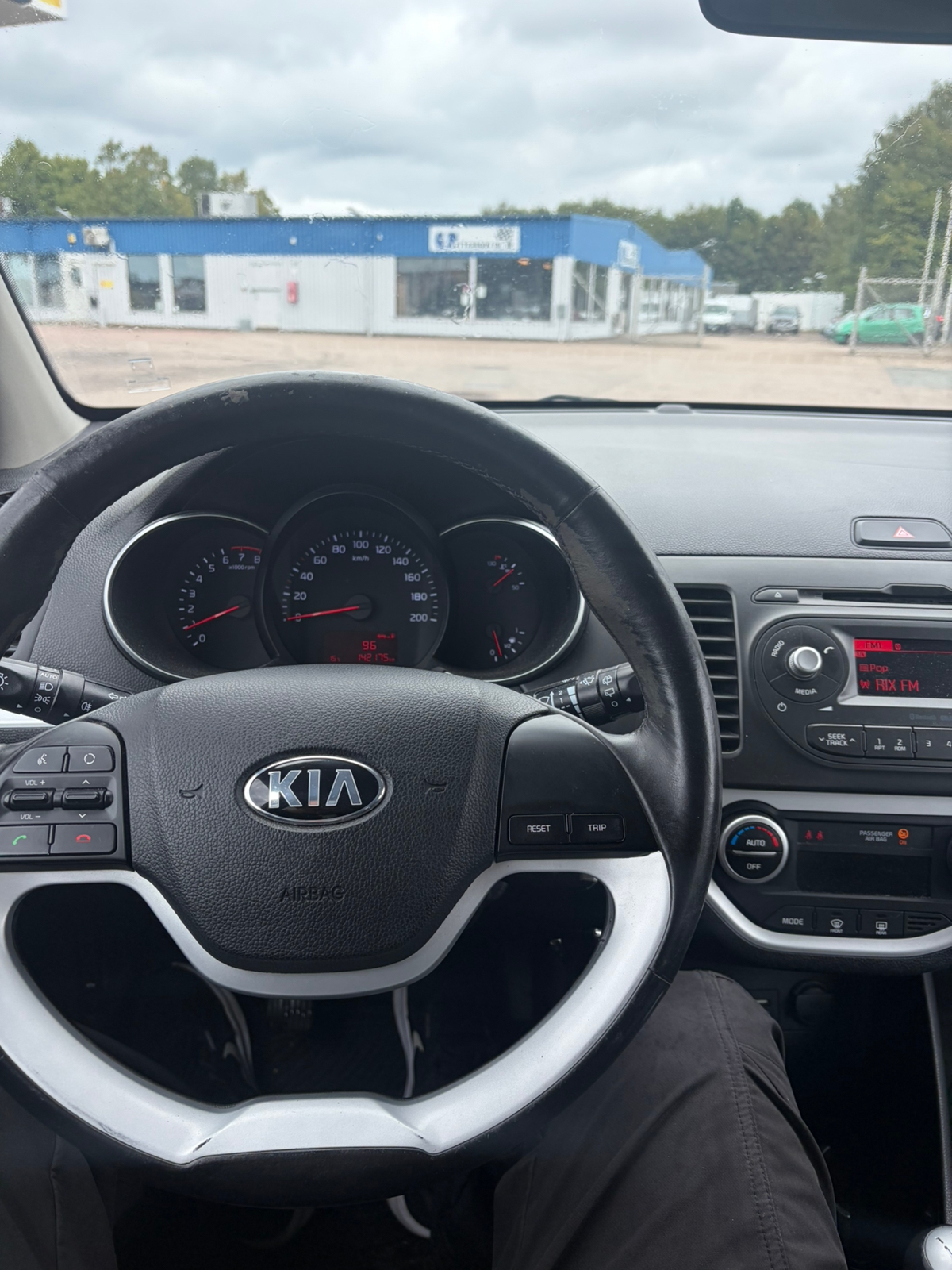 Kia Picanto 5-dörrar 1.0 MPI Manuell 2016, bild 5/6