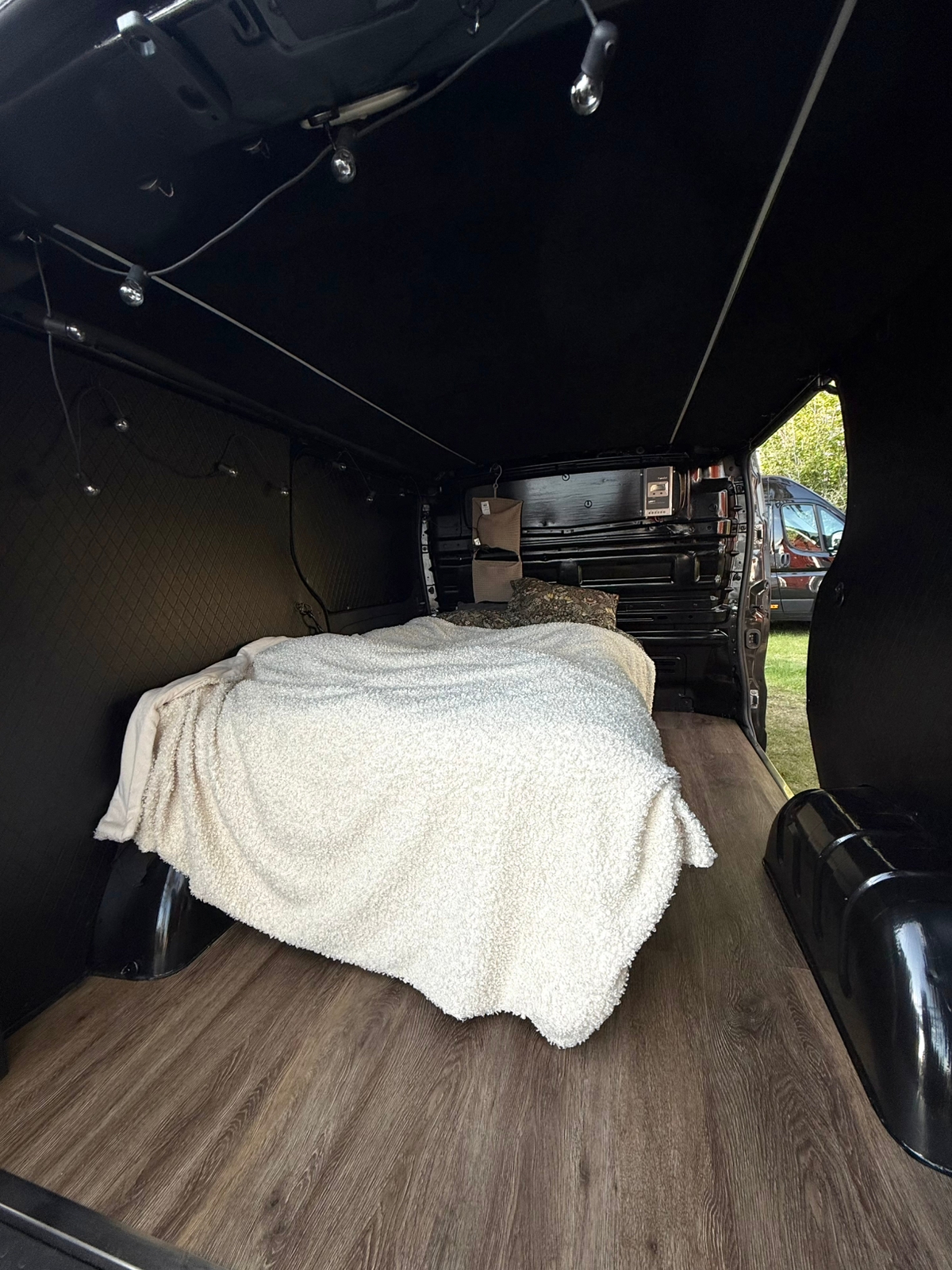 Renault Trafic 2017, photo 4/6