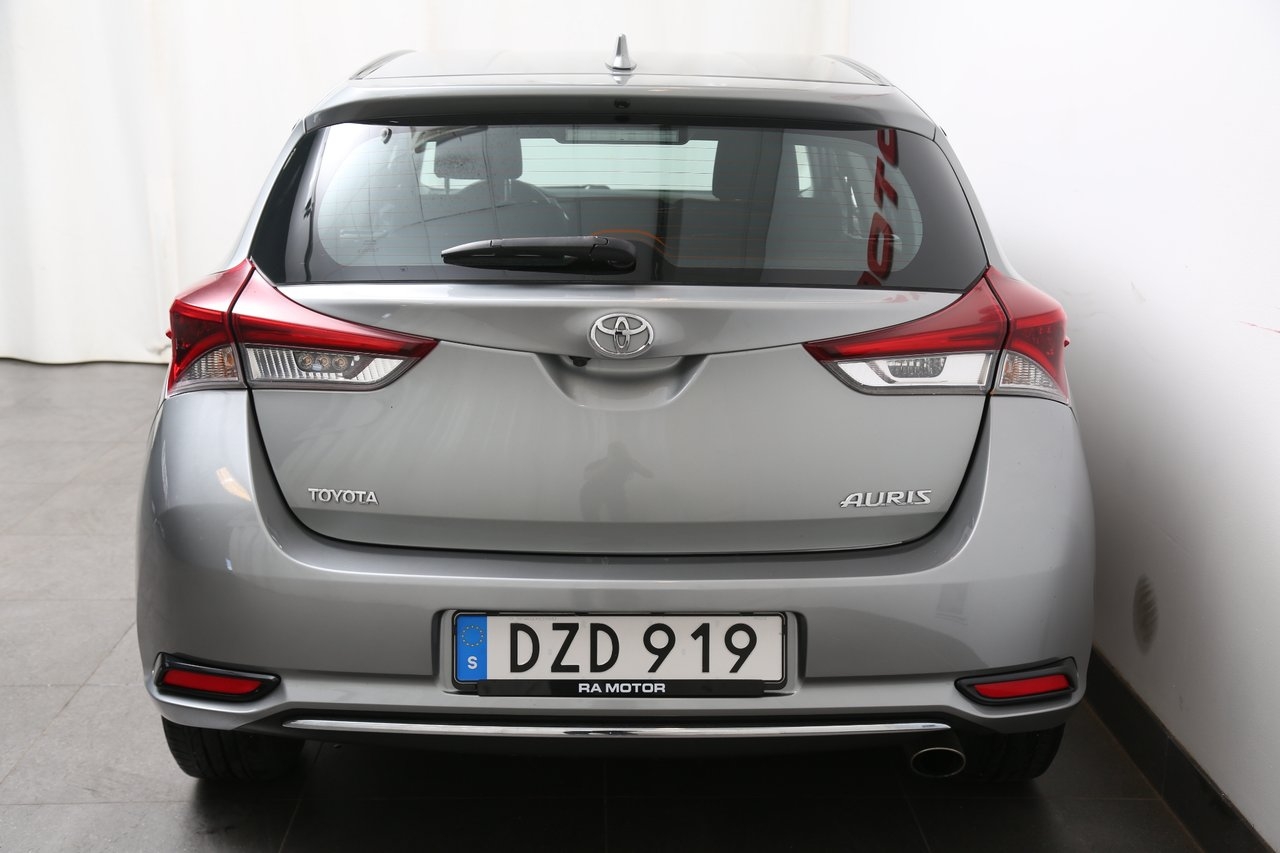 Toyota Auris 1,2 Turbo Active 5D 2016, bild 7/10