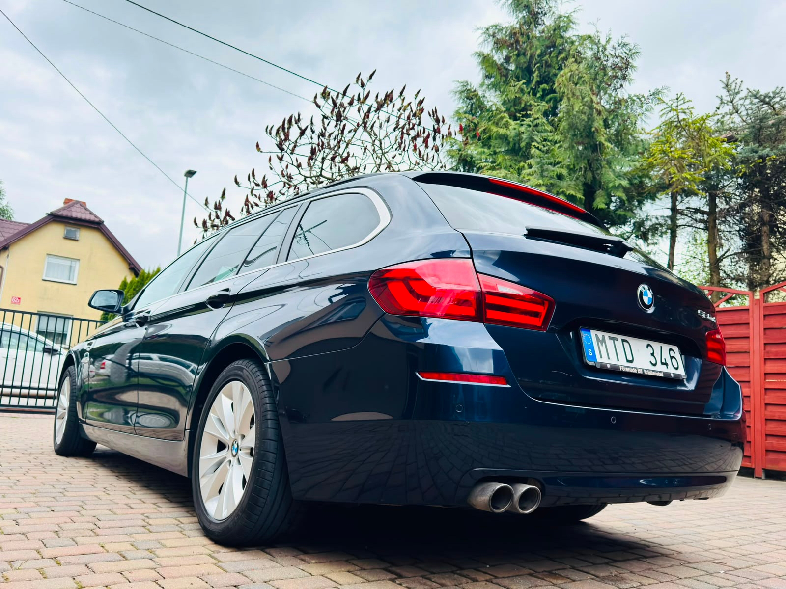 BMW 520 d Touring Steptronic 2012, bild 6/10