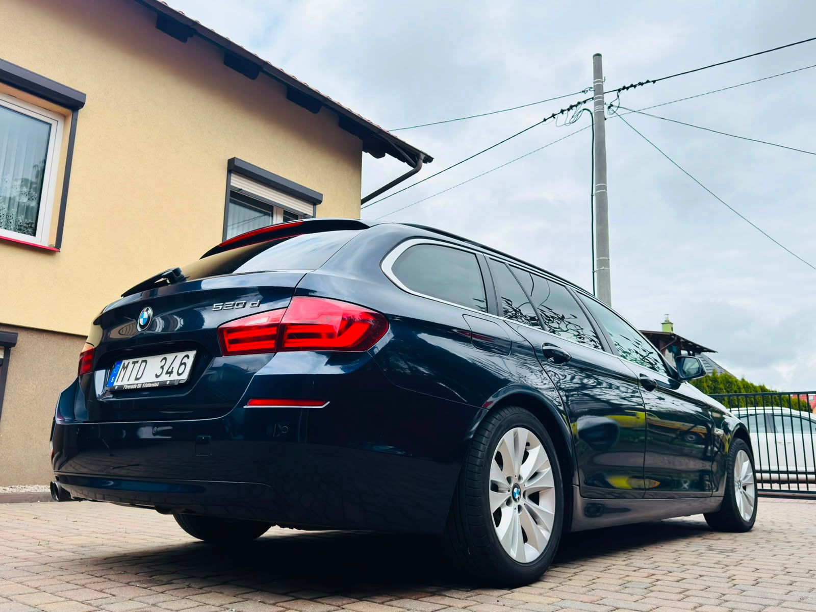 BMW 520 d Touring Steptronic 2012, bild 4/10