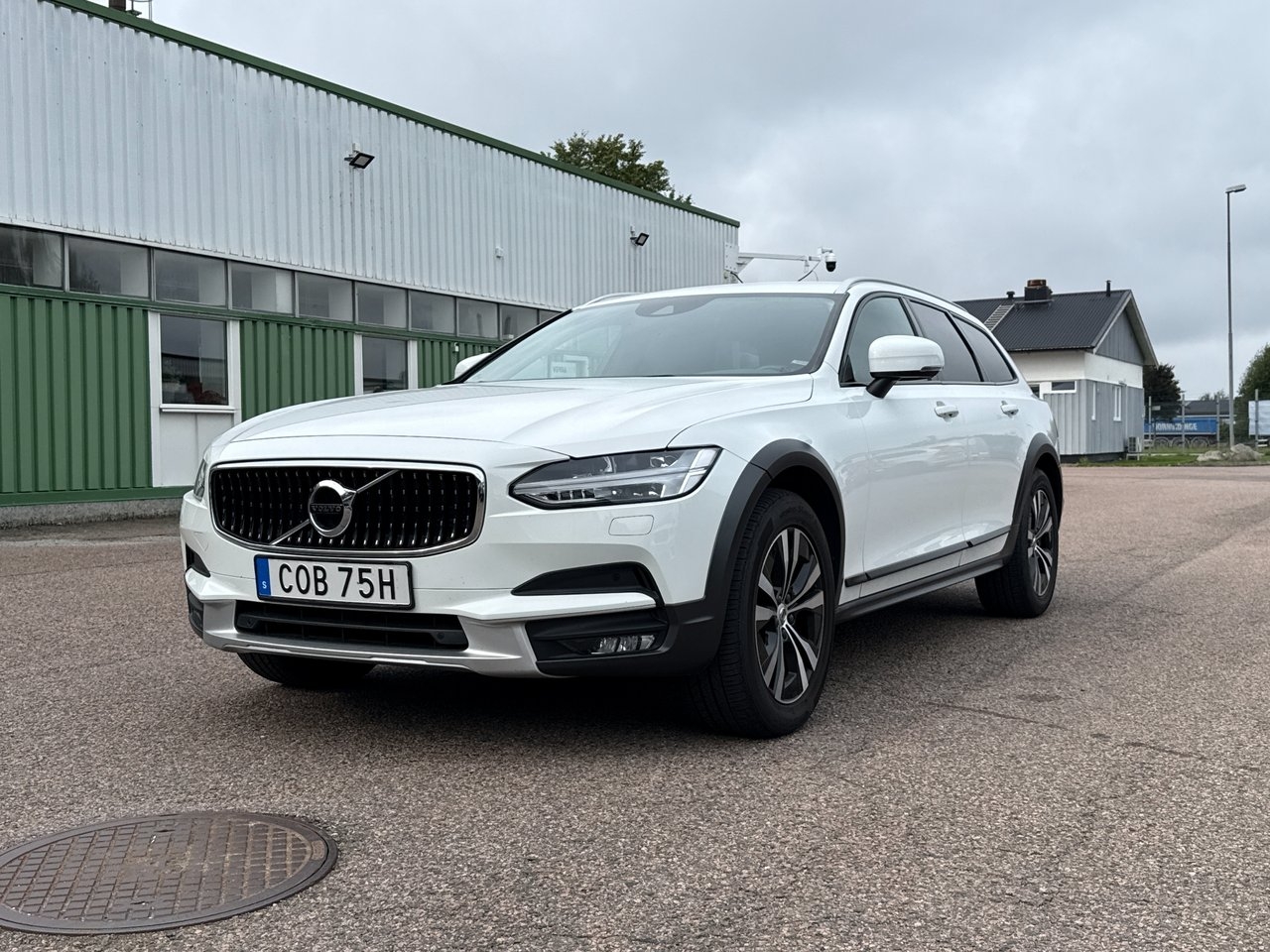Volvo V90 Cross Country