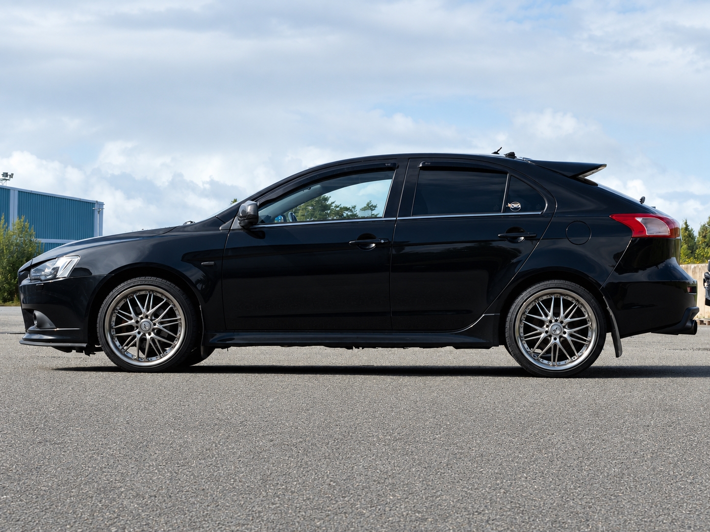 Mitsubishi Lancer 2011, bild 2/10