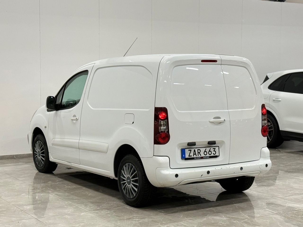Peugeot Partner 2017, photo 5/10