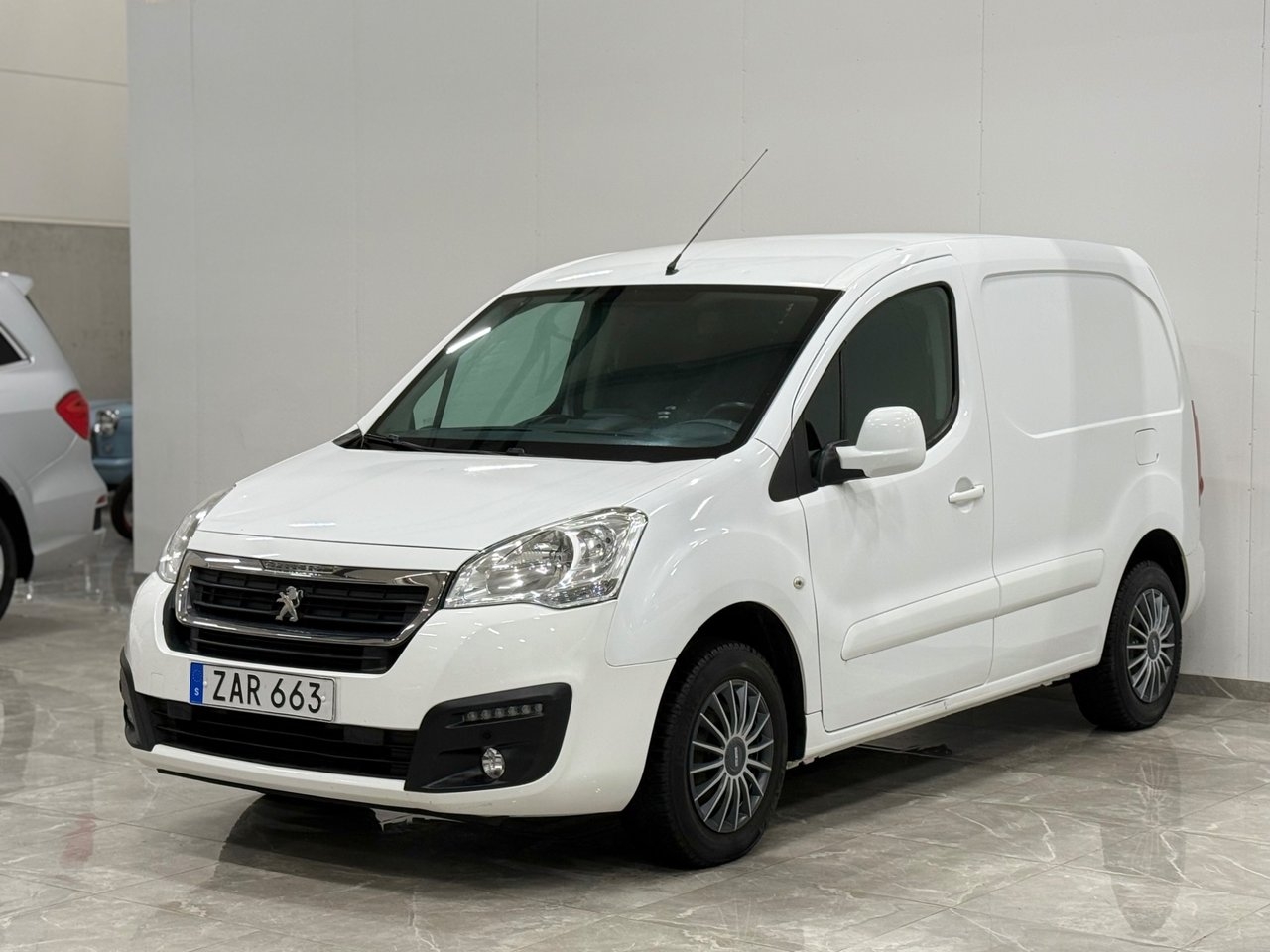 Peugeot Partner 2017, photo 4/10