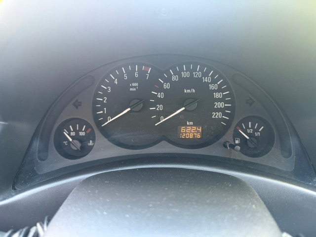 Opel Corsa 3-dörrar 1.2 Manuell 2001, bild 7/8
