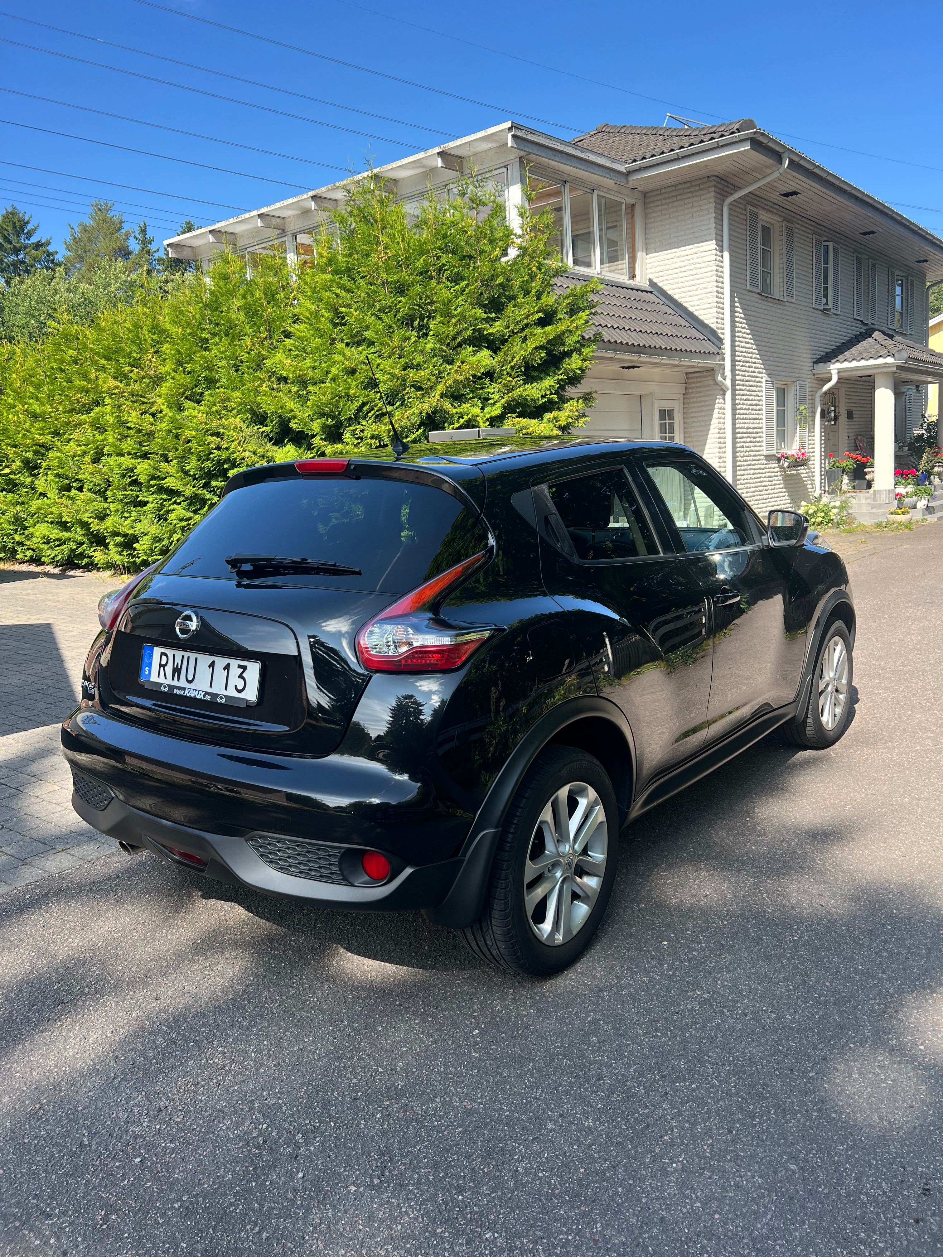Nissan Juke 1.6 XTRONIC-CVT 2015, bild 3/7